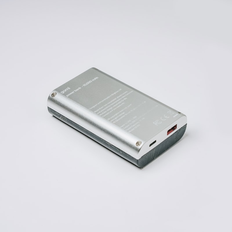 10000mAh Slim Power Bank SB-P10